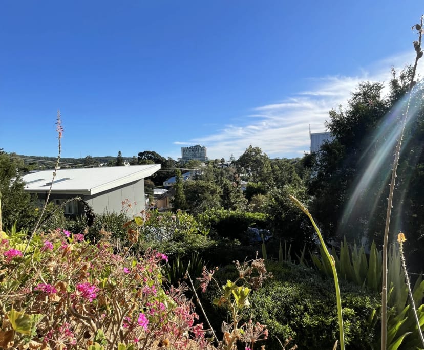 $330, Flatshare, 2 bathrooms, Taringa QLD 4068