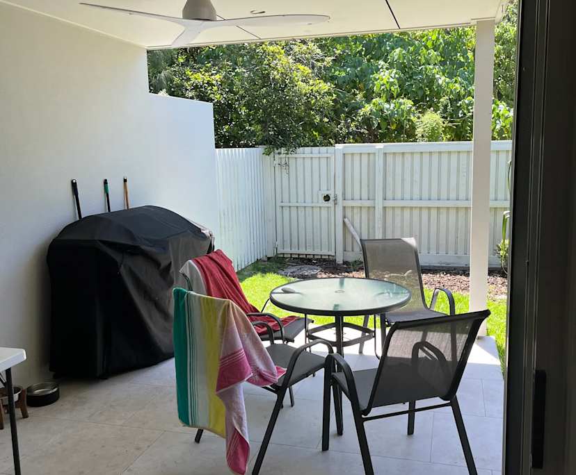 $350, Share-house, 3 bathrooms, Dicky Beach QLD 4551