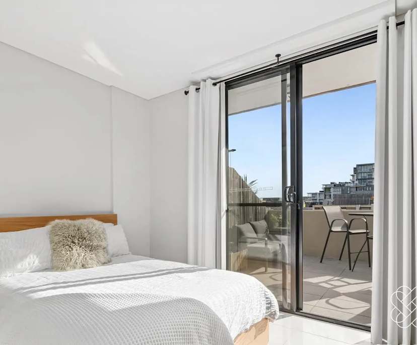 Unfurnished room in a flatshare