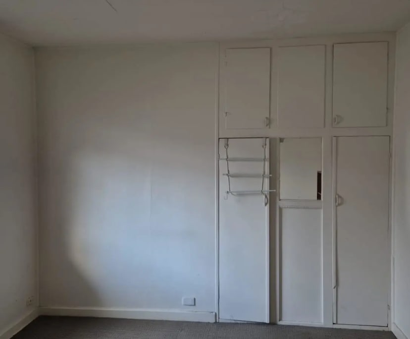 Unfurnished room in a share house