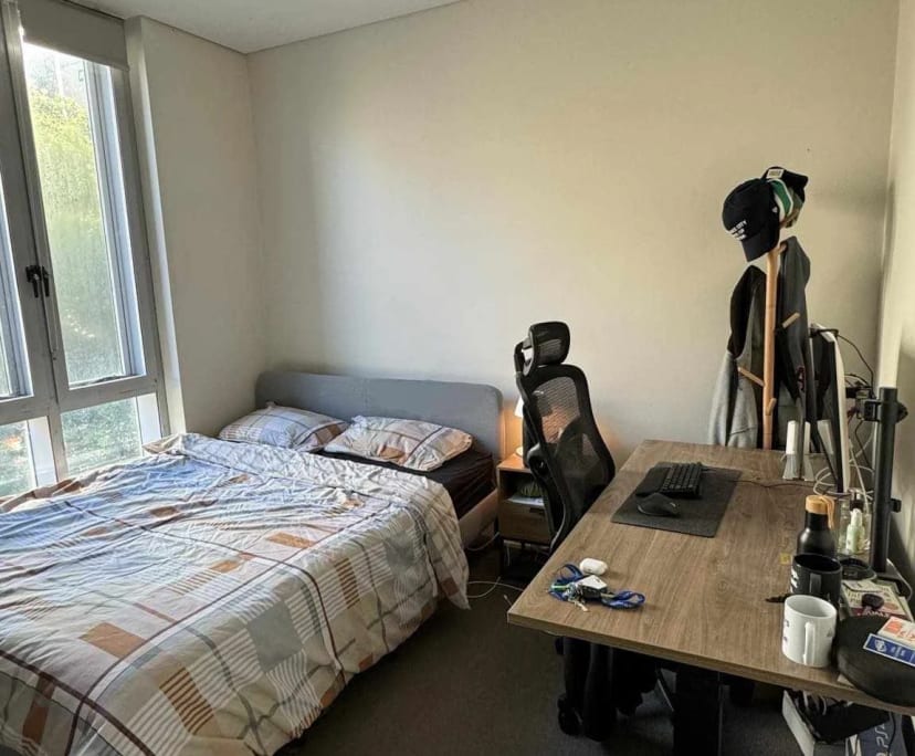 Unfurnished room with own bathroom