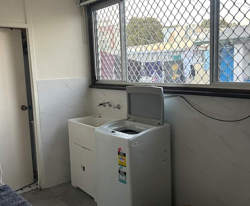 $265, Share-house, 3 bathrooms, West Perth WA 6005