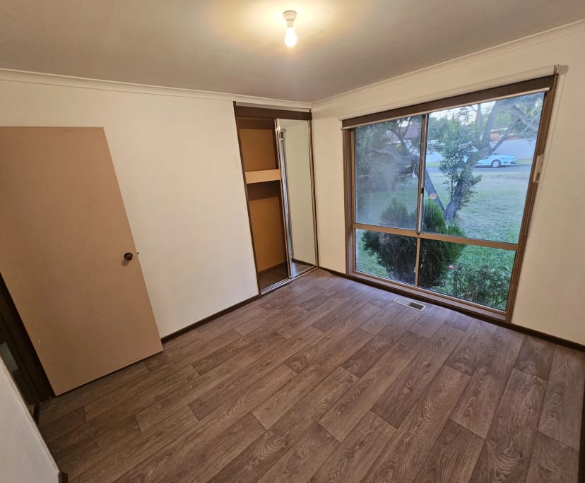 2 Rooms for Rent in Epping, Melbourne 200220, Un...