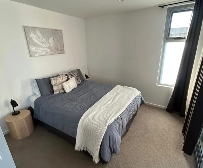 Unfurnished room with own bathroom