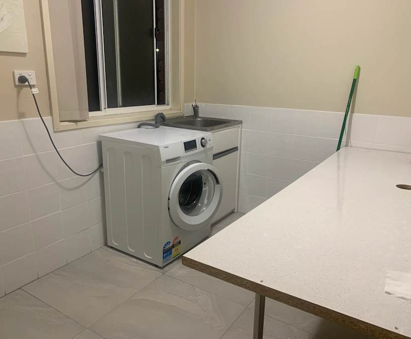 $280, Share-house, 5 bathrooms, Blackbutt NSW 2529