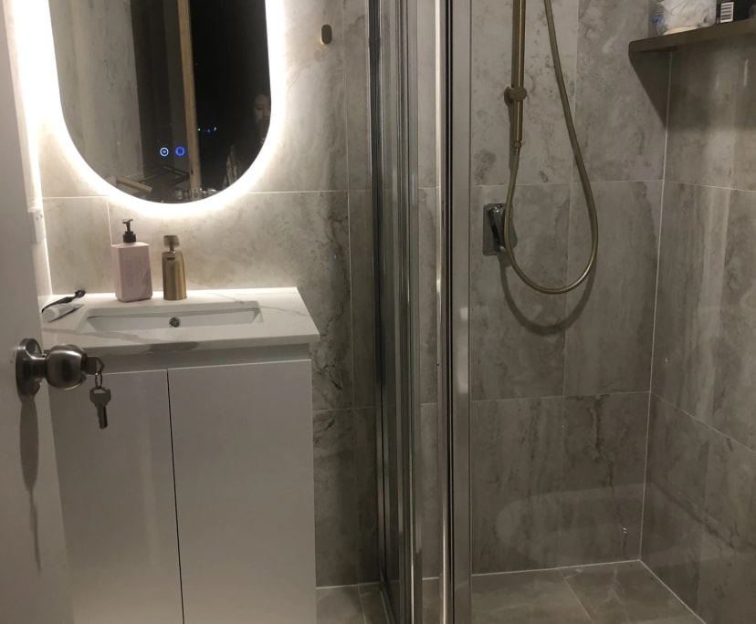 $260, Share-house, 6 bathrooms, Ashmore QLD 4214