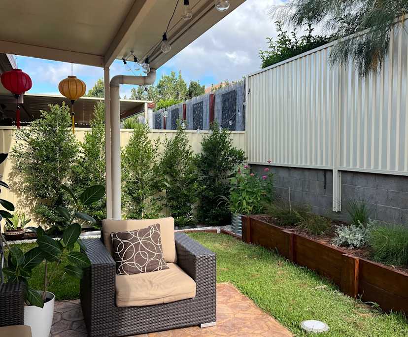 $300, Share-house, 3 bathrooms, Shailer Park QLD 4128
