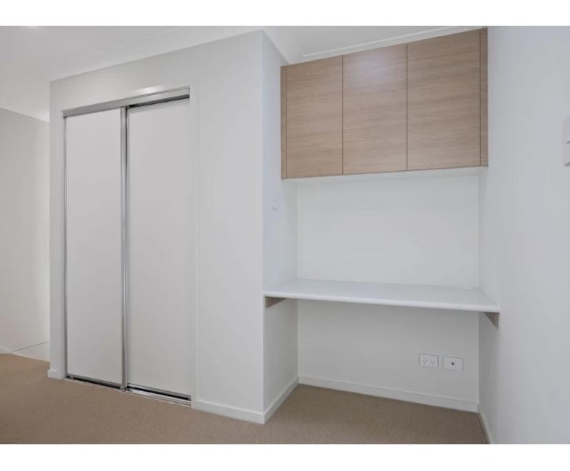 $320, Share-house, 3 bathrooms, Redland Bay QLD 4165