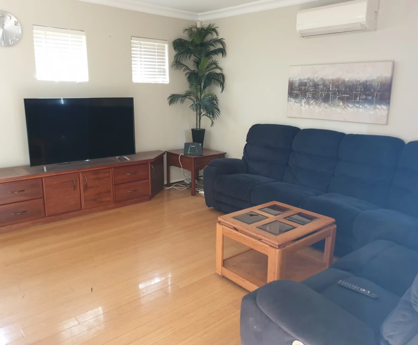 Room for Rent in North Perth, Perth 320, Furnishe...