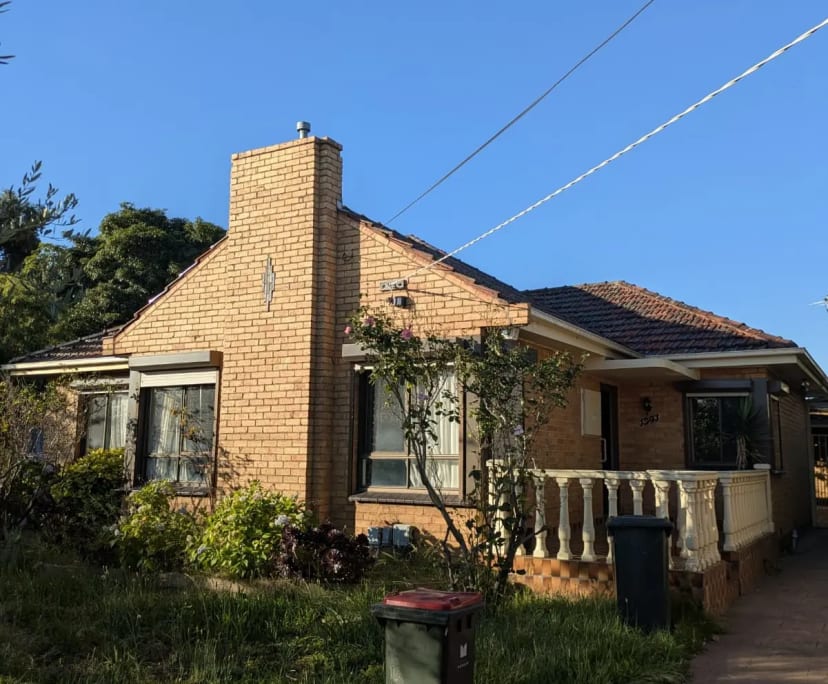Whole property with 4 rooms for rent