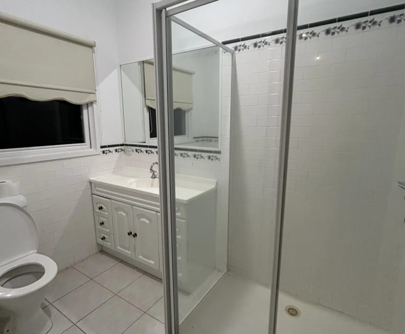 $290, Share-house, 4 bathrooms, Oakleigh VIC 3166