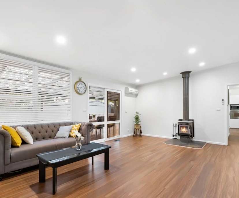 Whole property with 4 rooms for rent