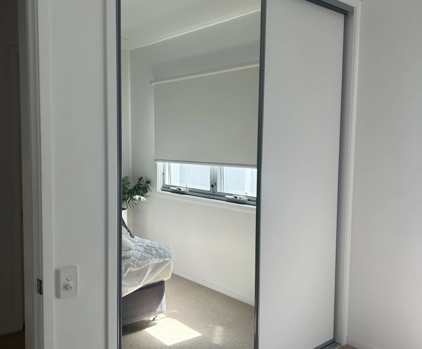 Room in a share house