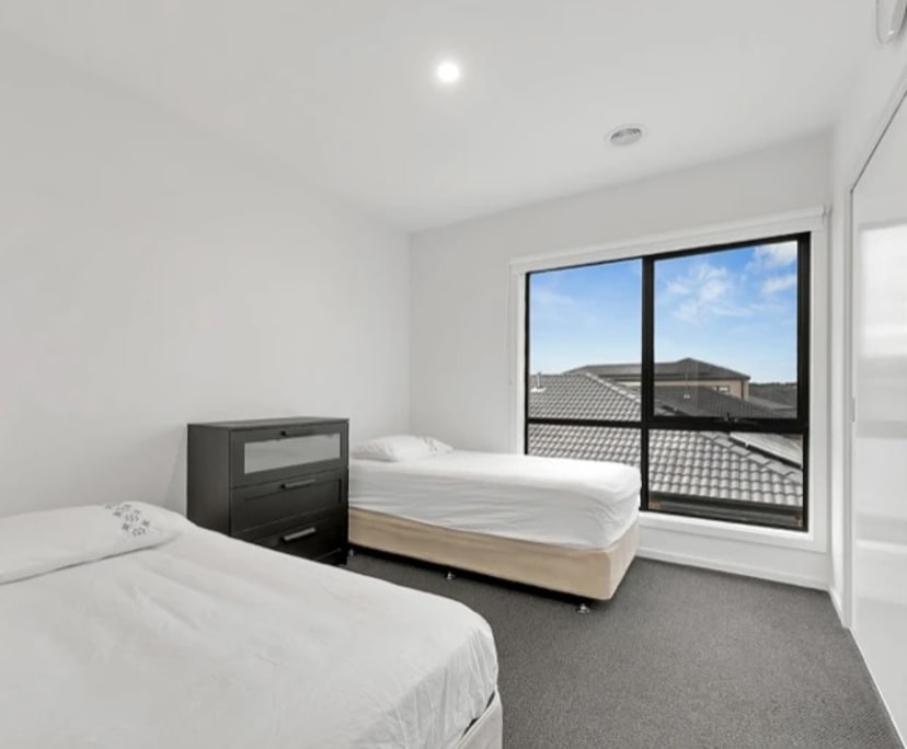 Room for Rent in Donnybrook, Melbourne 200, Furni...