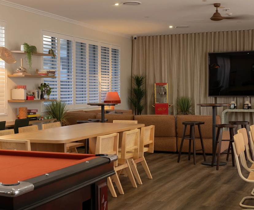 $525, Student-accommodation, 1 bathroom, Byron Bay NSW 2481