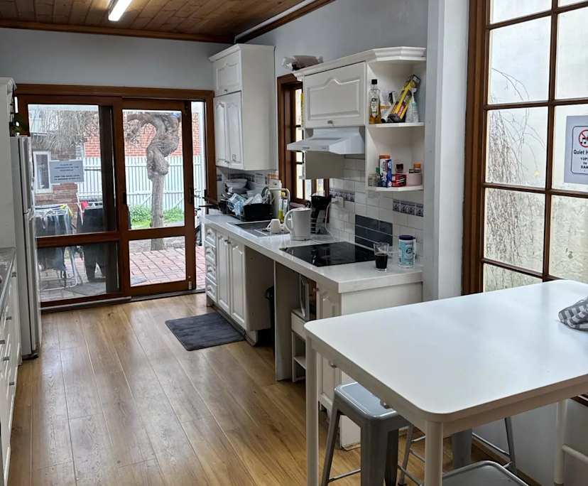 $210-320, Student-accommodation, 2 rooms, North Melbourne VIC 3051, North Melbourne VIC 3051