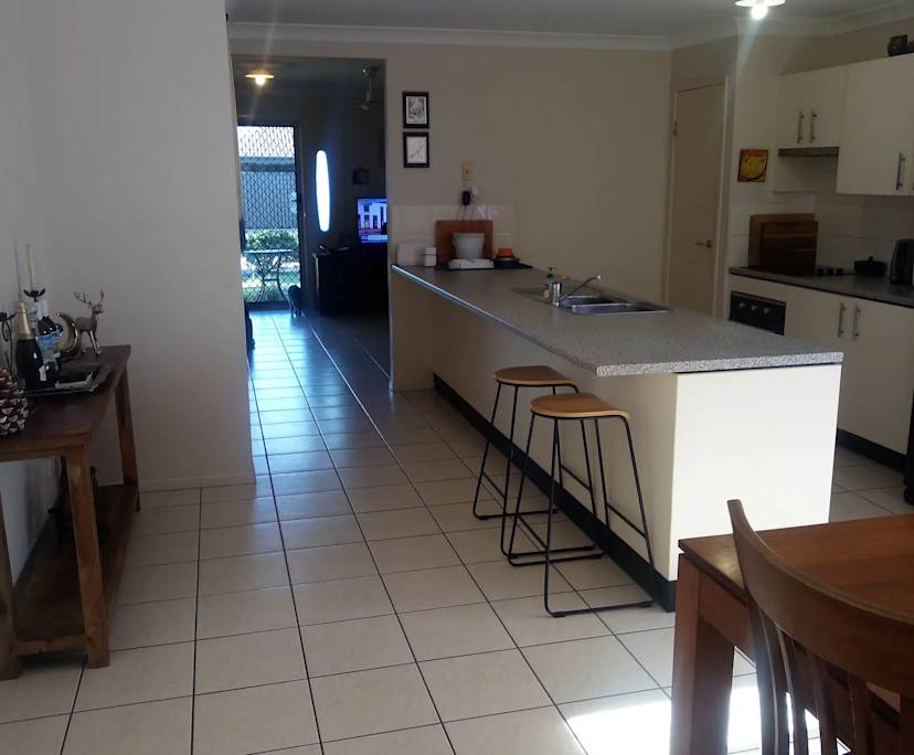 $300, Share-house, 5 bathrooms, Caloundra West QLD 4551