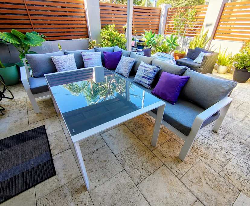 Whole property with 3 rooms for rent