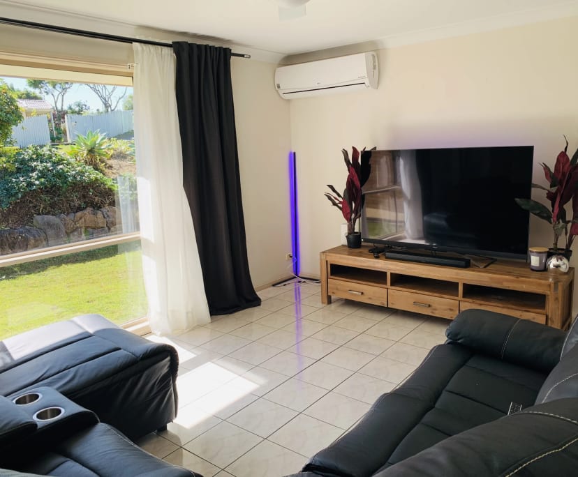 Room in a share house