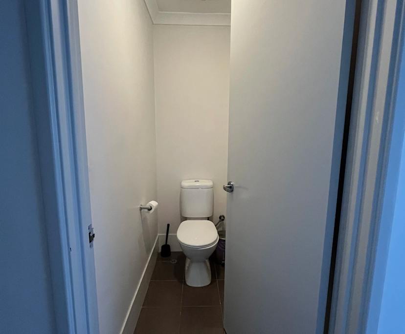 $245, Share-house, 3 bathrooms, Harrisdale WA 6112