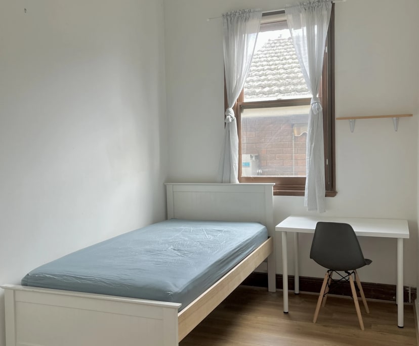 Whole property with 2 rooms for rent