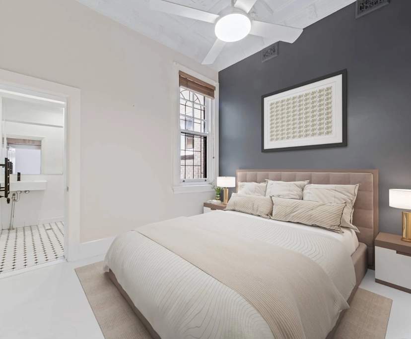 Room in a share house