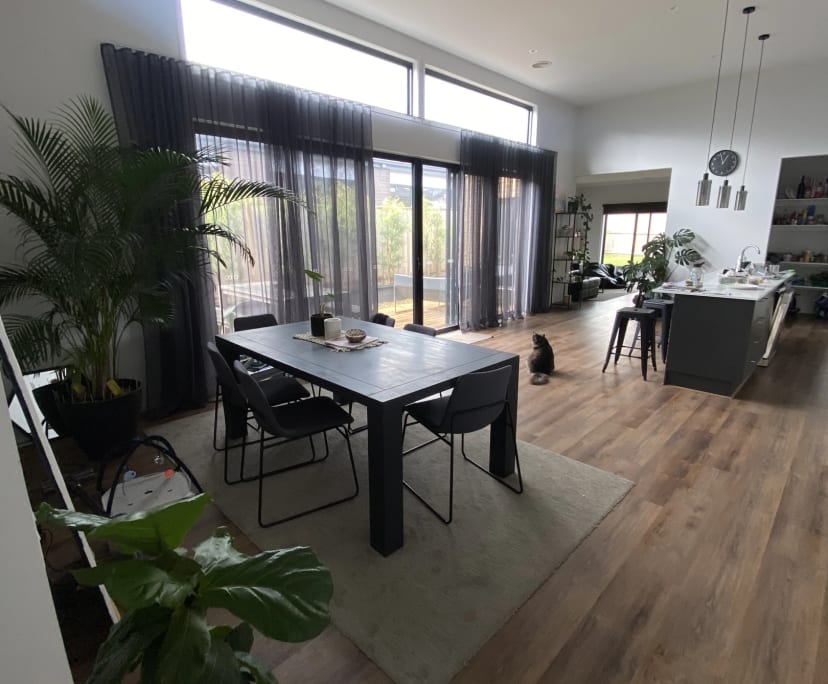 Unfurnished room in a share house