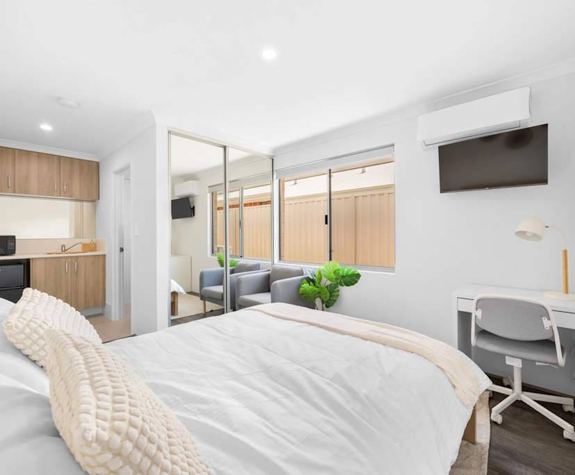 Furnished room with ensuite in a share house