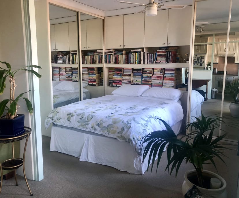 Furnished room studio flat for rent