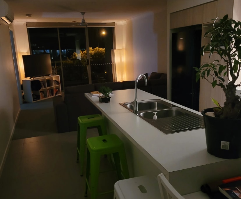 $350, Flatshare, 2 bathrooms, Birtinya QLD 4575