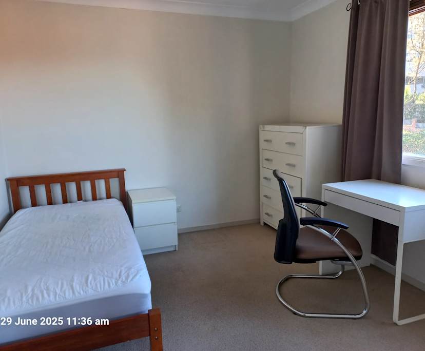 $370, Share-house, 5 bathrooms, Greenwich NSW 2065