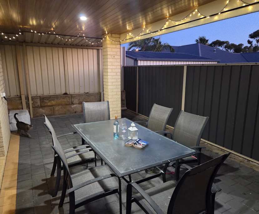 $300, Share-house, 3 bathrooms, Pearsall WA 6065