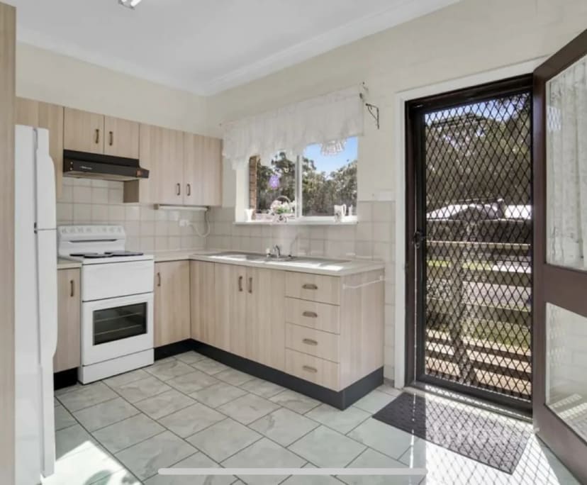 $265-310, Flatshare, 2 rooms, Basin View NSW 2540, Basin View NSW 2540