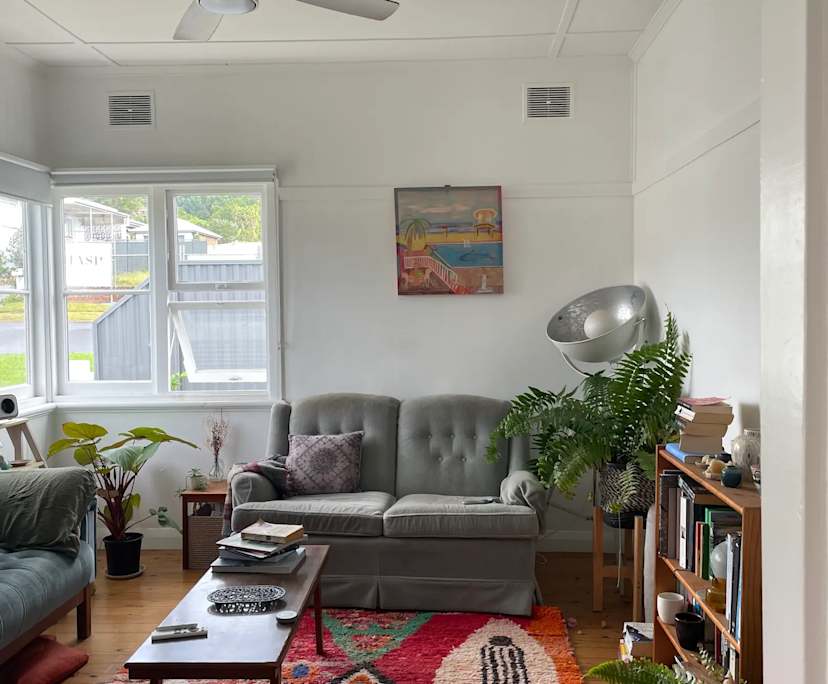 Room in a share house