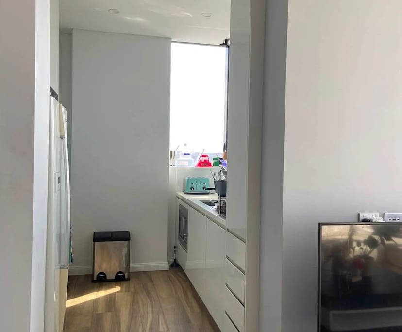 Furnished room with ensuite in a flatshare
