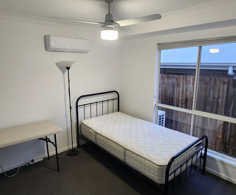 Room with ensuite in a share house