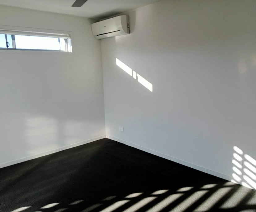 $370, Share-house, 3 bathrooms, Dakabin QLD 4503