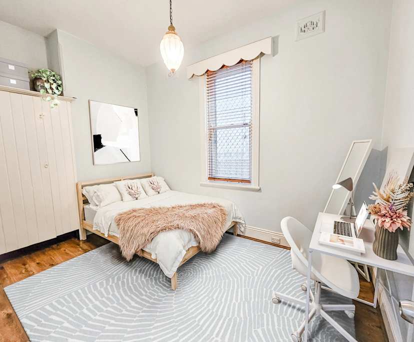 $350, Share-house, 6 bathrooms, Ashfield NSW 2131