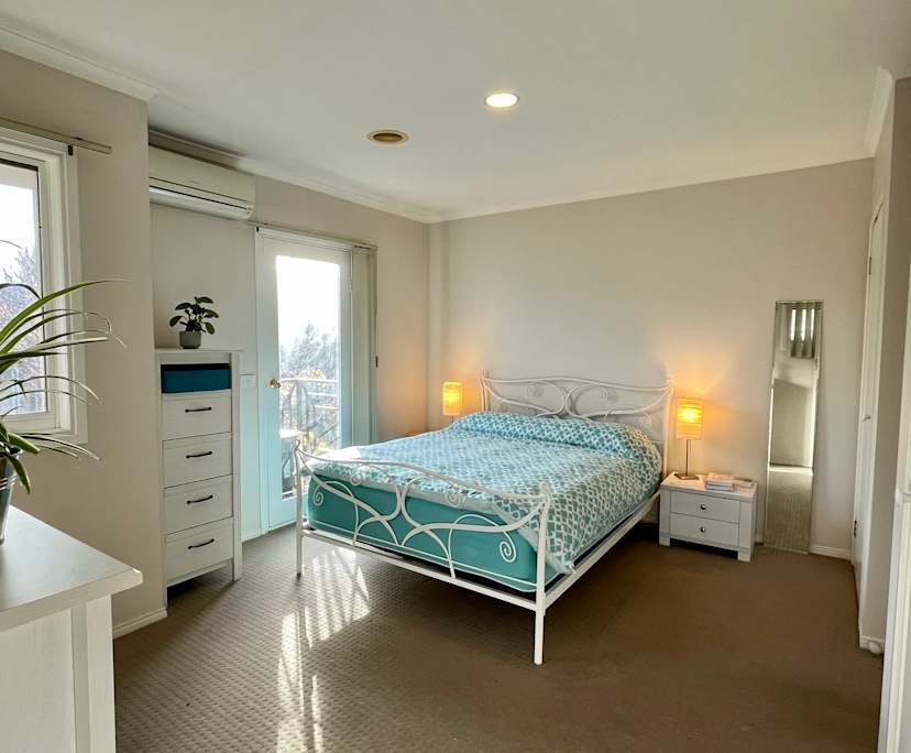 $650, Whole-property, 3 bathrooms, Maribyrnong VIC 3032