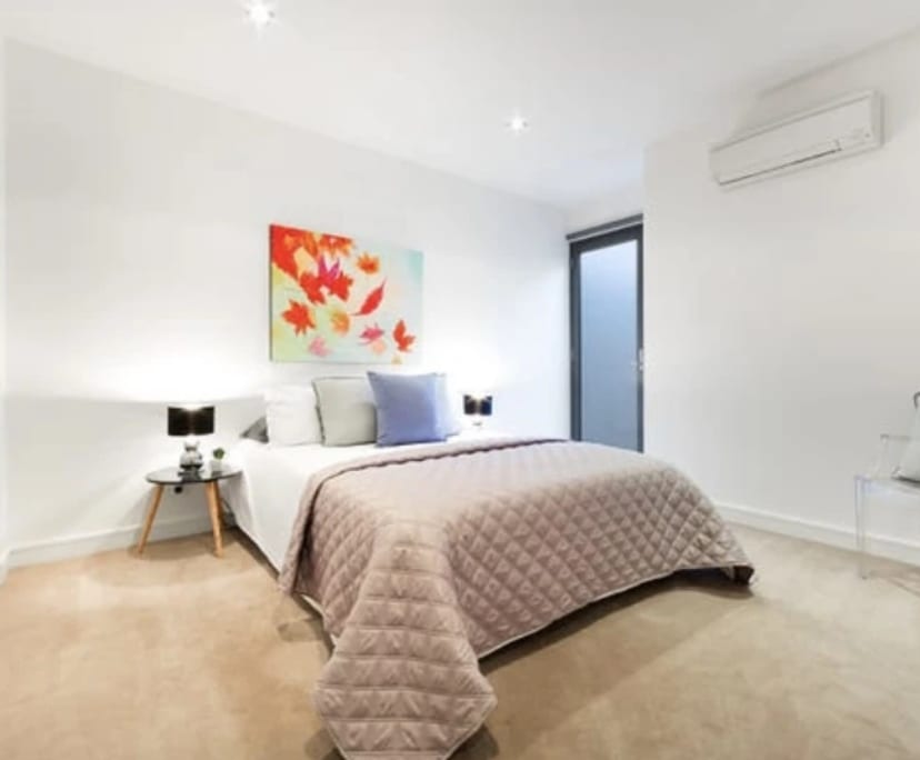 Unfurnished room in a share house