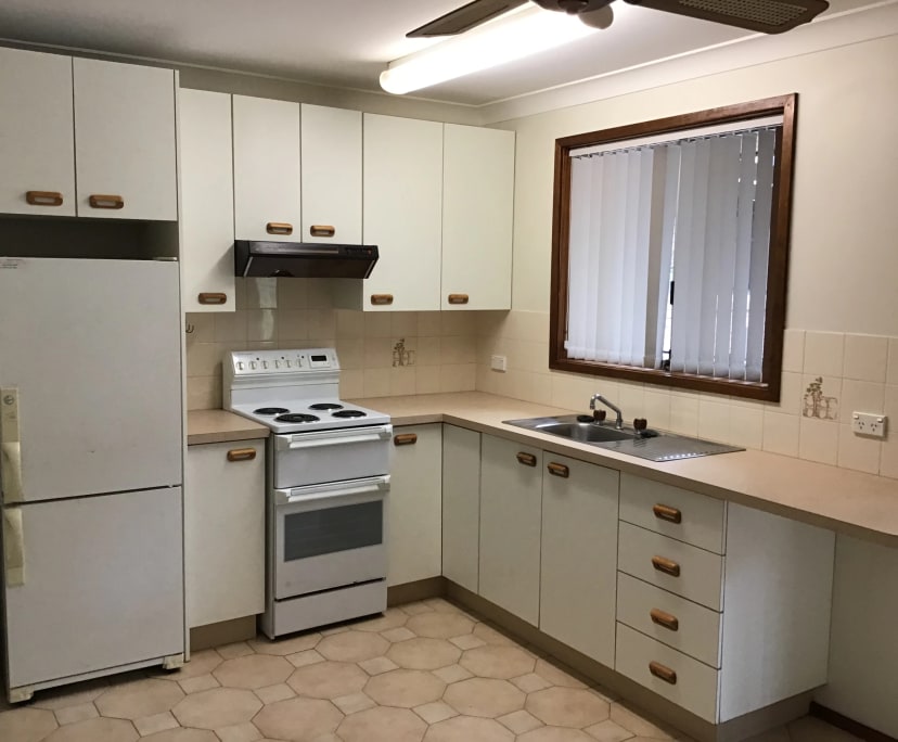 Granny Flat for Rent in Padstow Heights, Sydney 3...