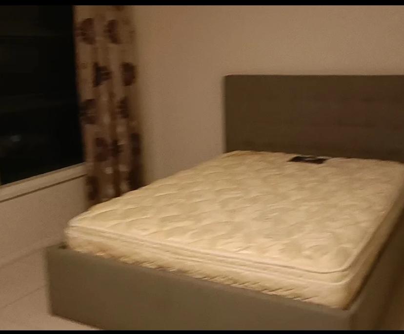 propertyImage