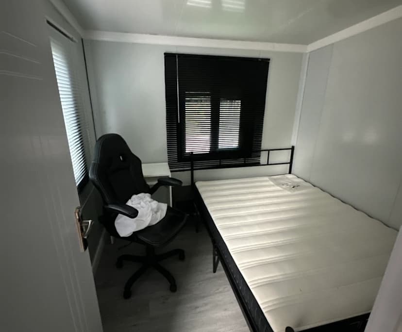 $550, Granny-flat, 2 bathrooms, Seven Hills NSW 2147