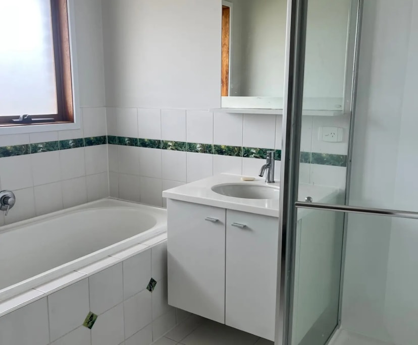 $250, Share-house, 6 bathrooms, Warrnambool VIC 3280