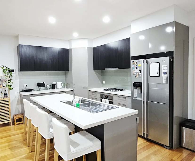 Furnished room in a share house