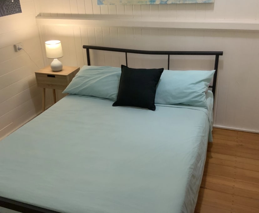 $160, Share-house, 3 bathrooms, Parramatta Park QLD 4870