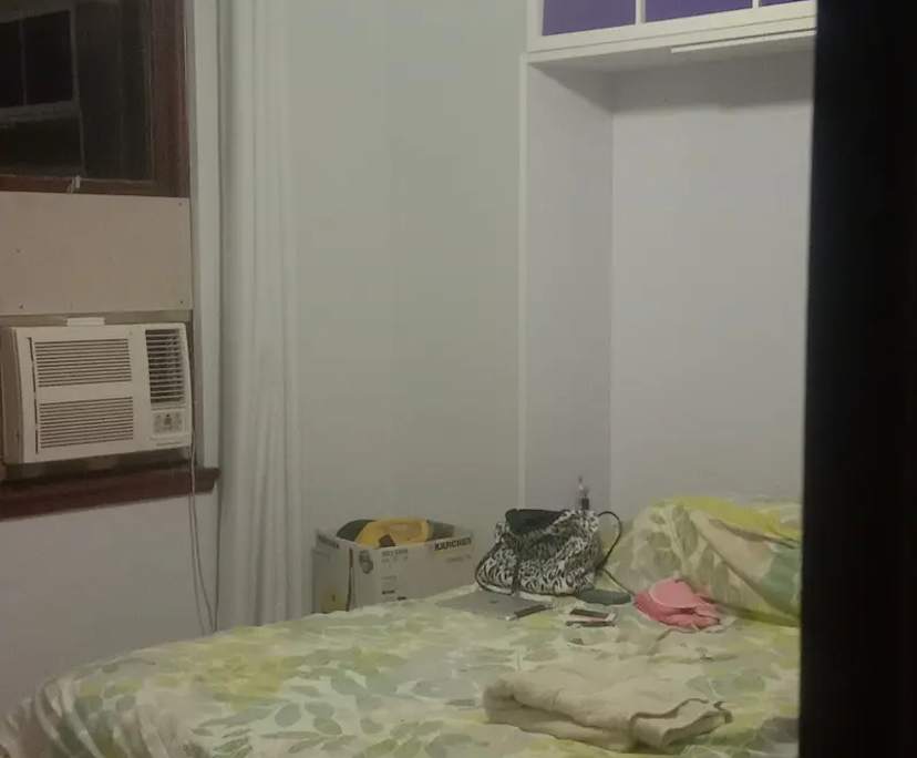 Room in a share house