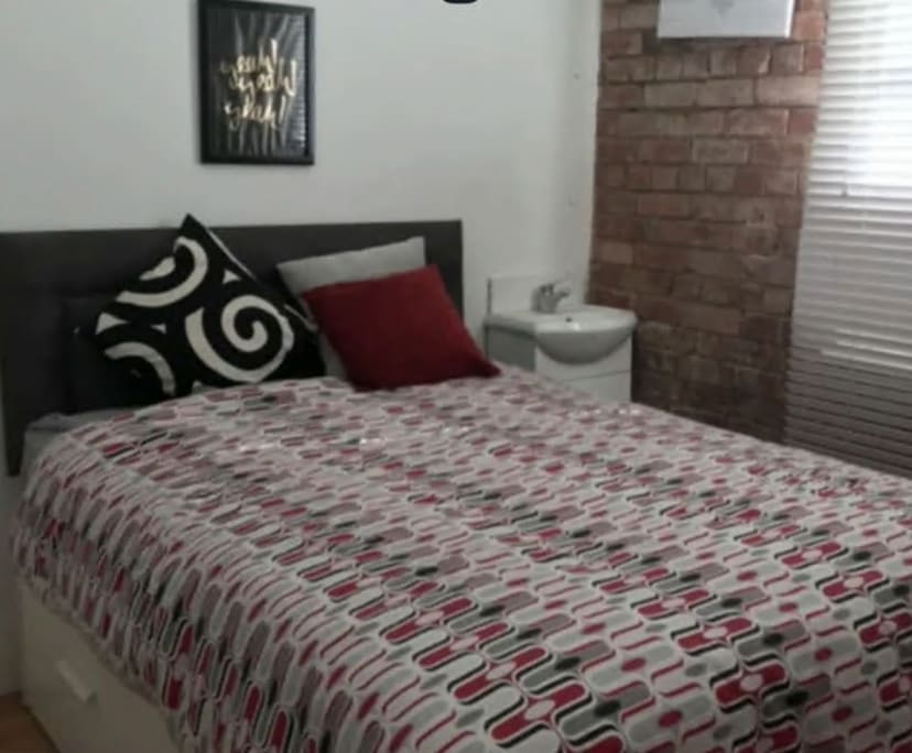 Furnished room in a share house