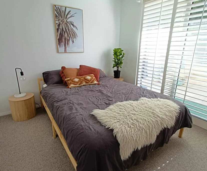 Furnished room with own bathroom