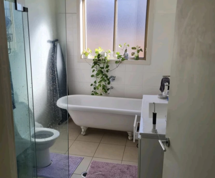 $370, Share-house, 5 bathrooms, Dee Why NSW 2099
